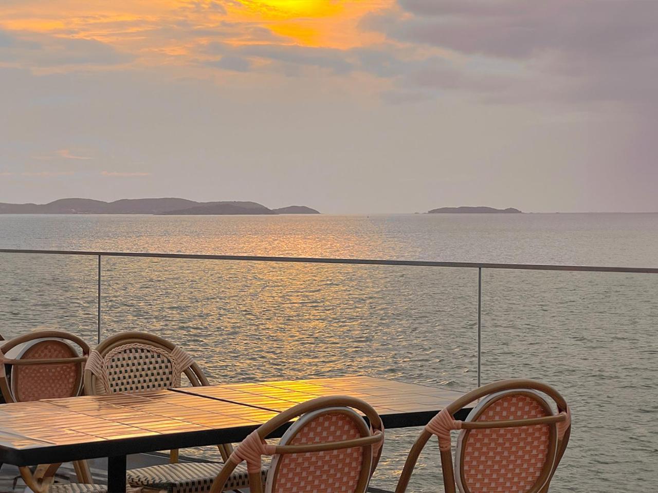 Asia Pattaya Hotel Buitenkant foto